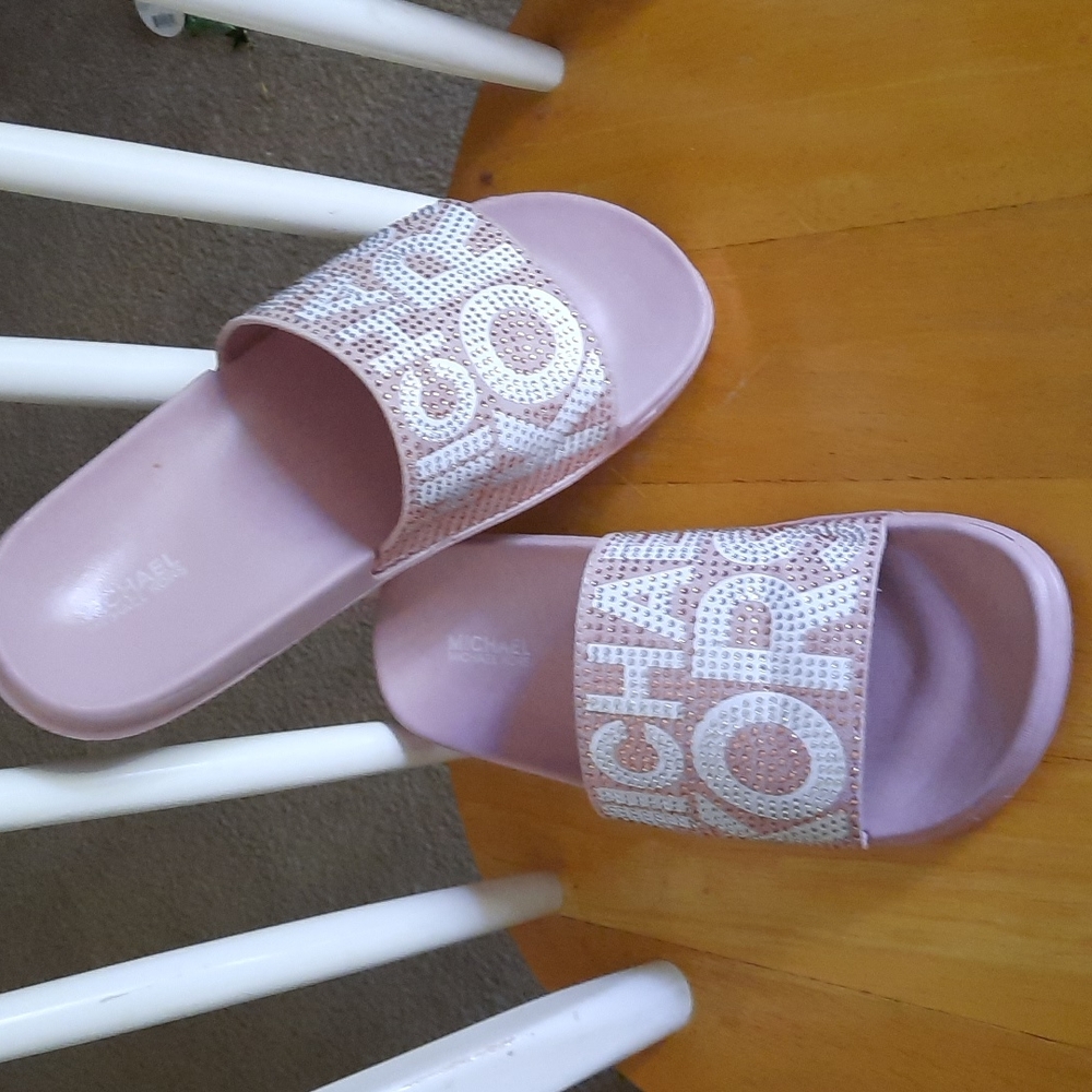Michael Kors Slides